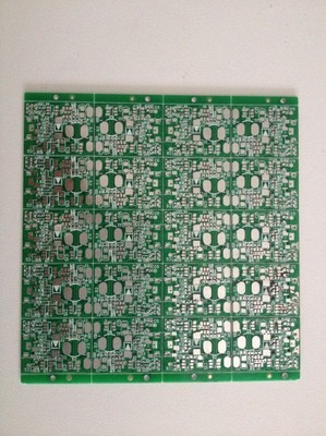 廠家直銷低價(jià)0.8mm移動(dòng)電源線路板 深圳市強(qiáng)亞電子PCB電路板產(chǎn)品解析